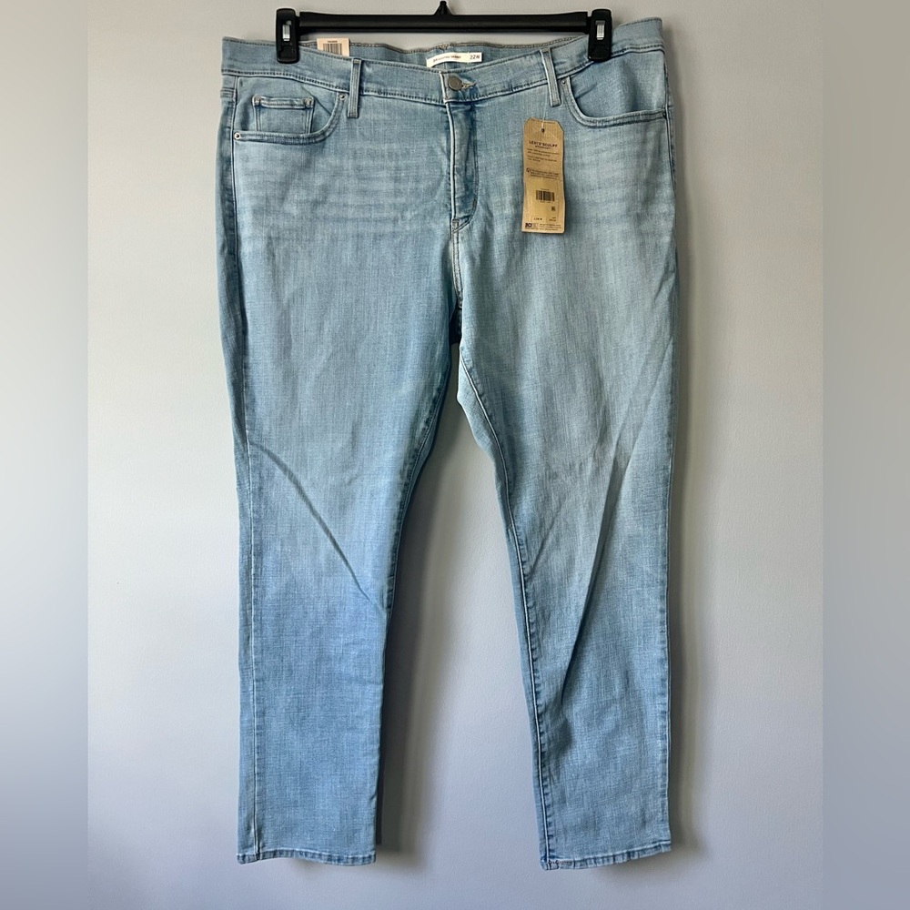 Levi's Womens Trendy Plus Size 311 Shaping Skinny Jeans Size 22W